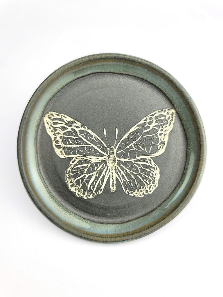 Sgraffito | Porcelain | 6^