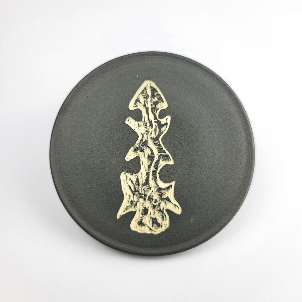 Sgraffito | Porcelain | 6^